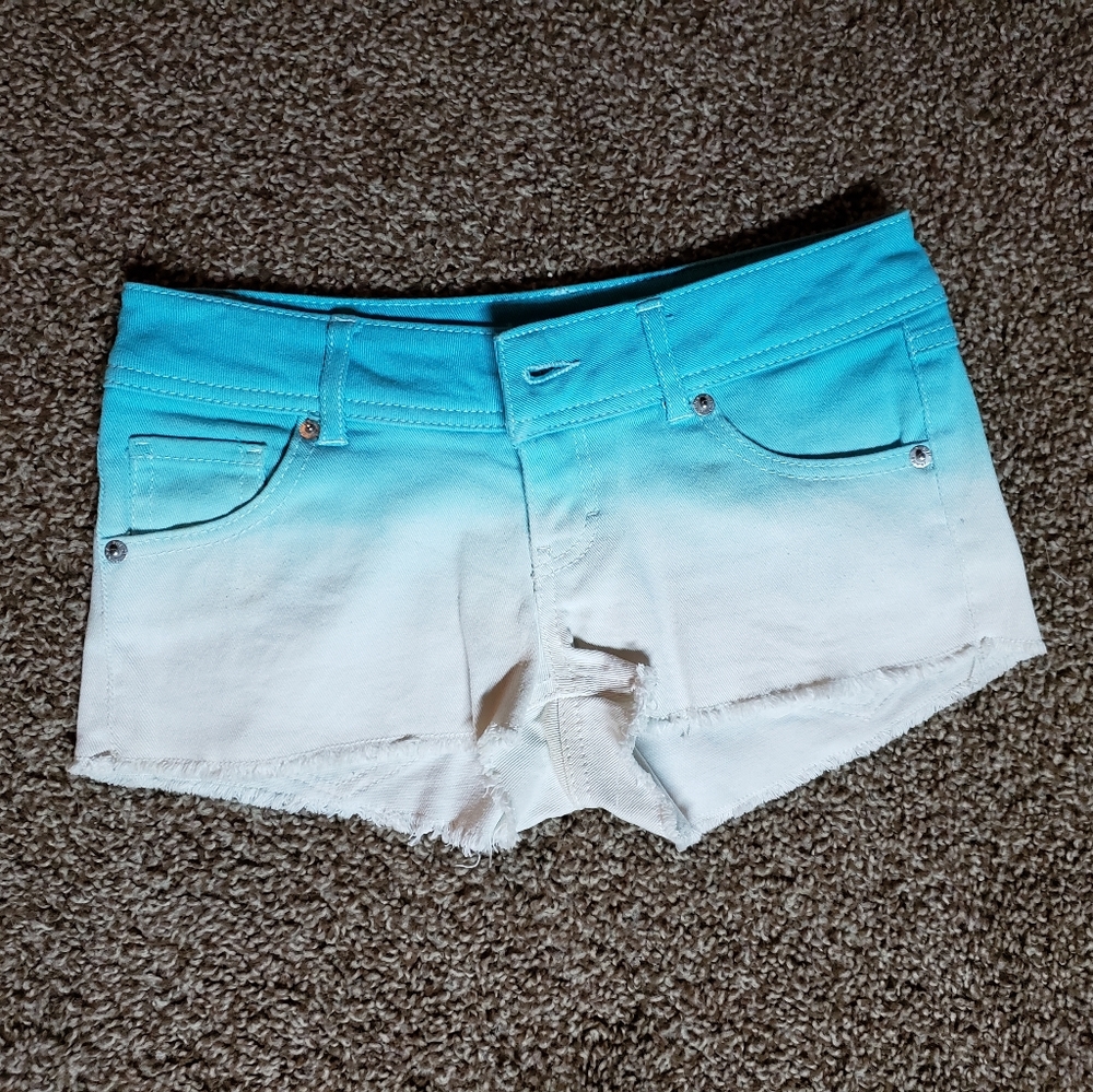 Rue 21 turquoise ombré low-rise jean shorts